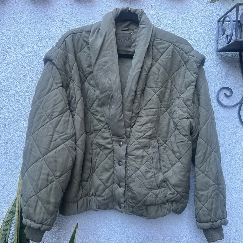 BLANK  NYC Olive Green Quilted Puffer Jacket